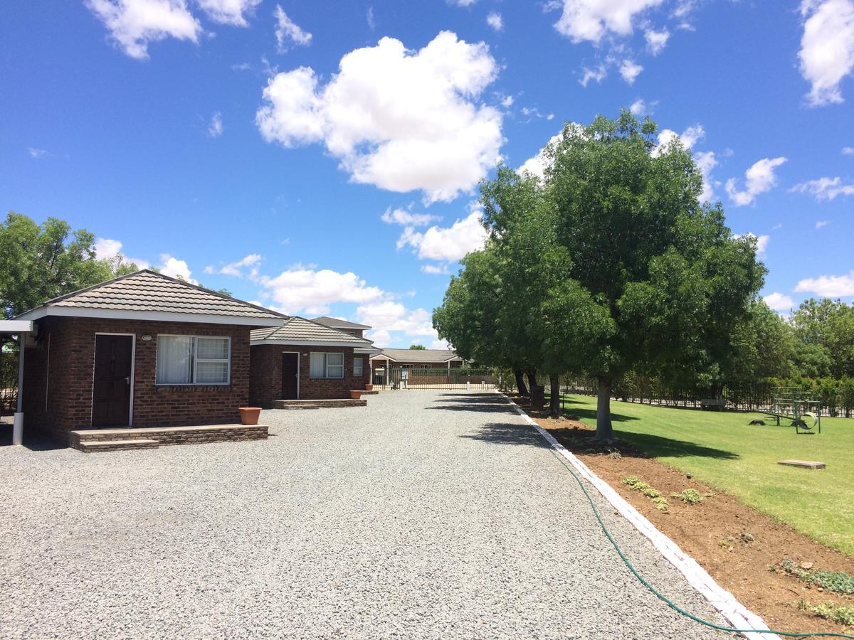 Sunset Chalets Colesberg Extérieur photo